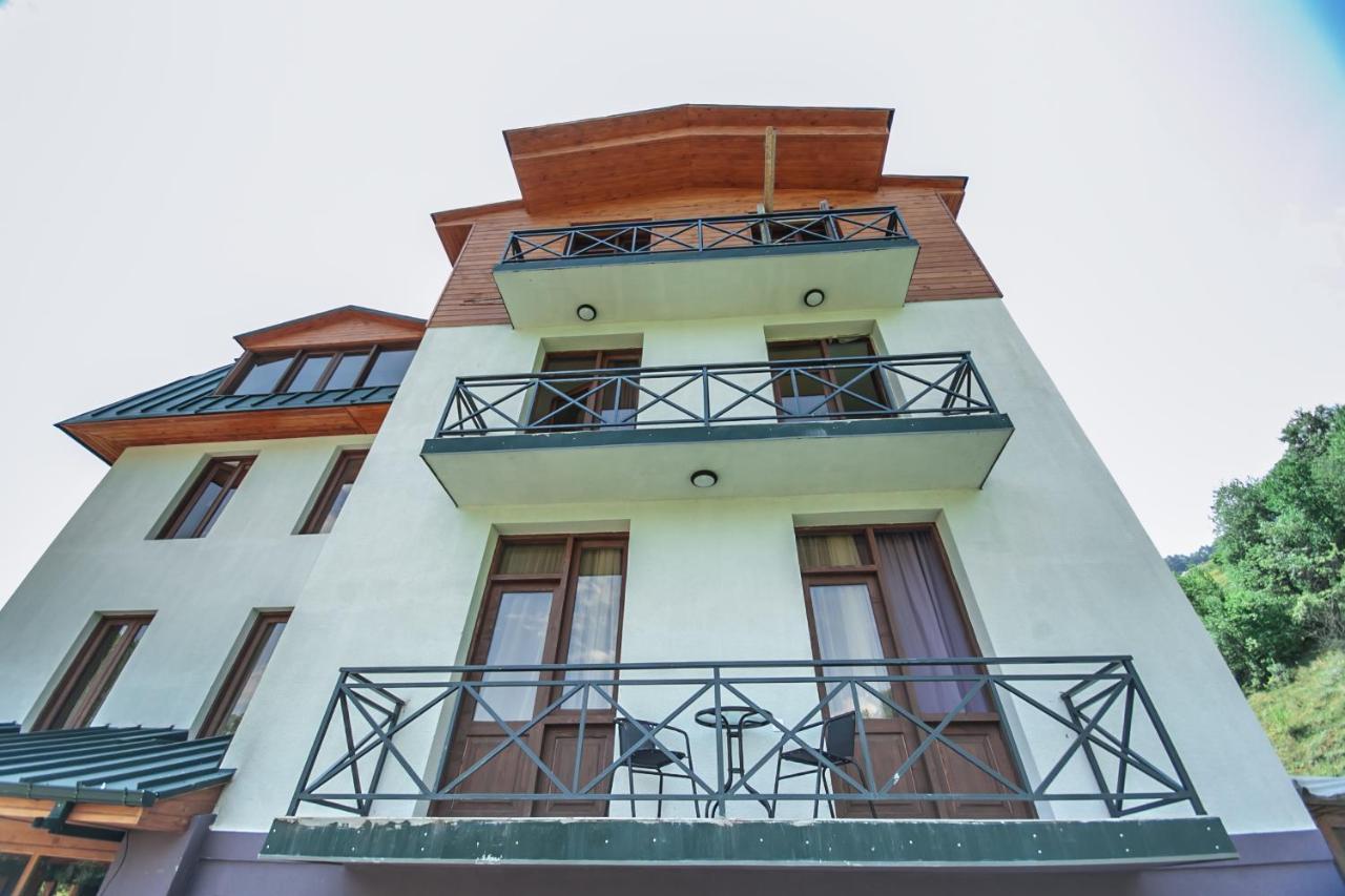 Latour Mestia Exterior photo